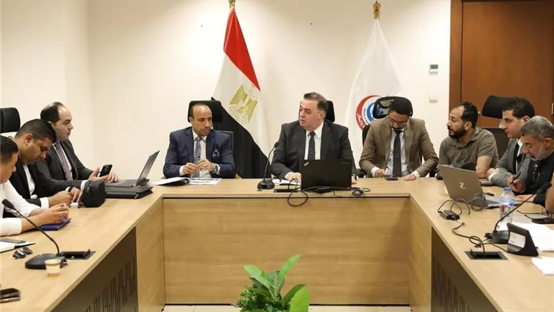 مساعد وزير الصحة يتابع استعدادات المنيا لمنظومة التأمين الصحي الشامل