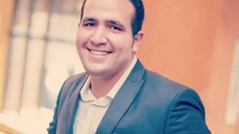 محمود الصباغ يكتب: الأزمة الصامتة.. حين يهز جناح الفراشة الاقتصاد