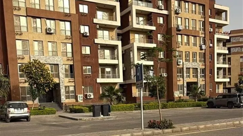 وزيرة الإسكان تتابع أكبر خطة تطوير بالمدن الجديدة
