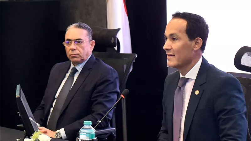 «الاستثمار» تطلق خطة لتوحيد خدمات المستثمرين بمراكز الجمهورية