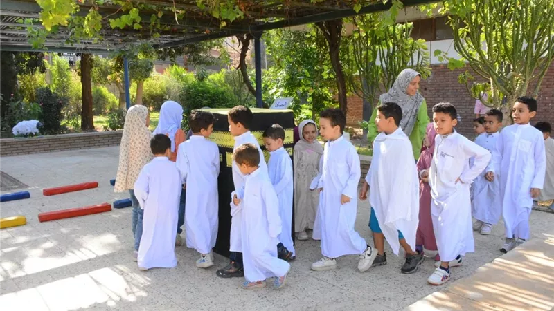 حضانة طفولة أسيوط تحتفل بعيد الأضحى بمحاكاة لمناسك الحج وأنشطة للأطفال 