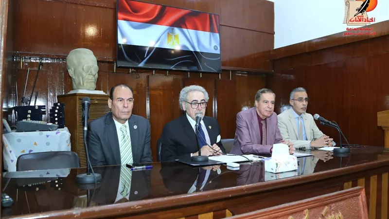 علاء عبدالهادي: جوائز النقابة الأكثر حيادًا وشفافية  وتكريسًا لقيم الإبداع