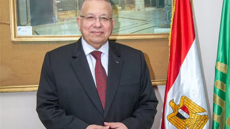 نقيب الأشراف يهنئ الرئيس السيسي والشعب المصري بعيد الأضحى المبارك