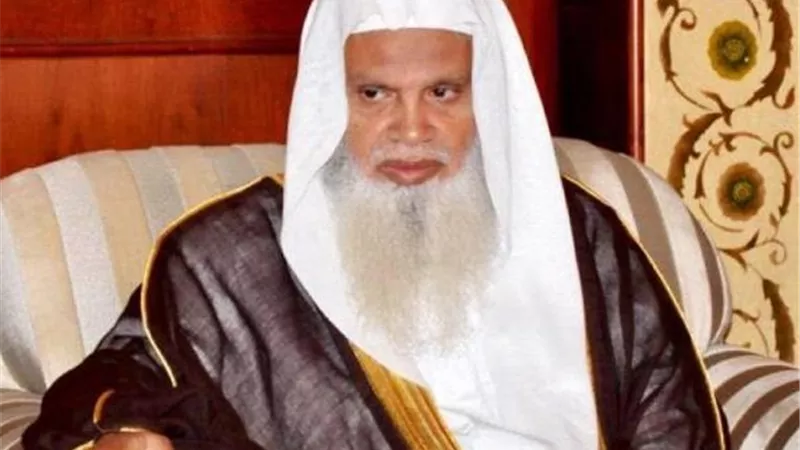 تكليف الشخ علي الحذيفي بإقامة خطبة يوم عرفة 1447هـ من مسجد نمرة