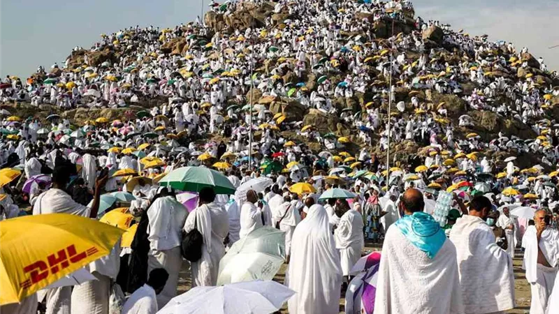 «حبسهم العذر».. كيف ينال غير الحاج أجر يوم عرفة؟