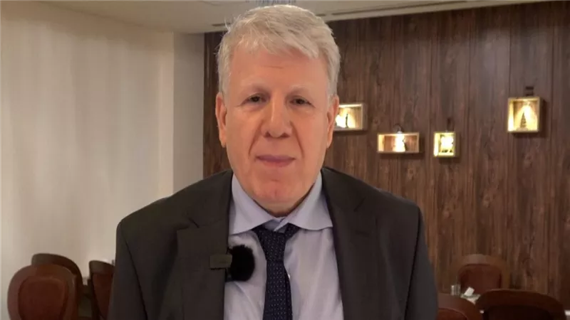سياسي عراقي: الحكومة مطالبة بالتعامل بحذرمع تداعيات العقوبات الأمريكية|خاص