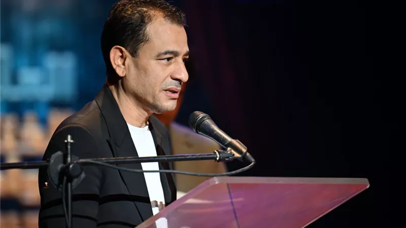 هشام عطوة: نوادي المسرح تواصل صناعة أجيال جديدة من المبدعين بالمحافظات