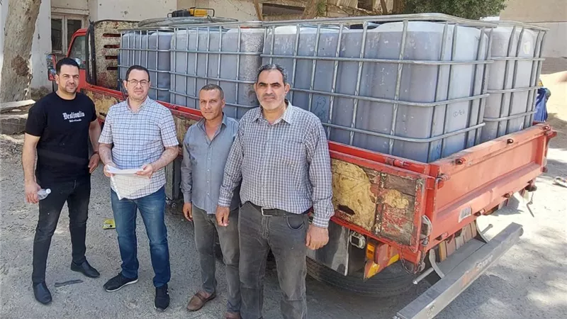 ضبط 45 طن زيوت طعام مستعملة و3 أطنان مبيدات حشرية و9000 لتر سولار بالجيزة