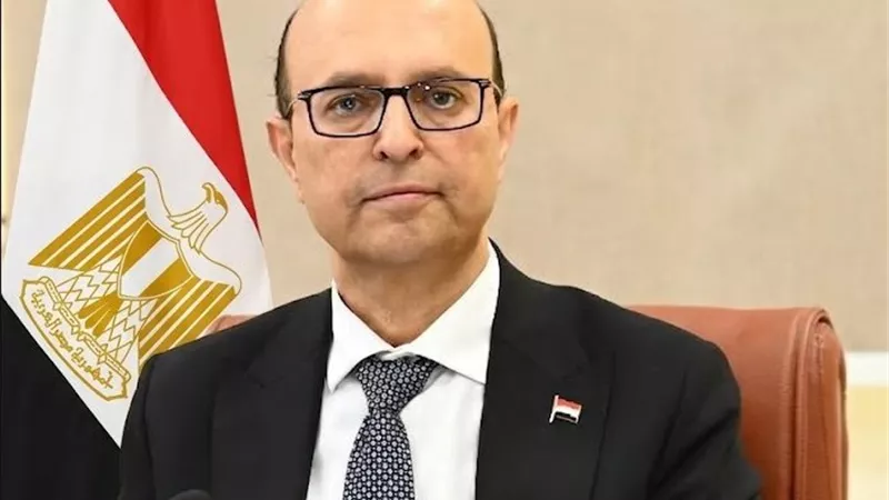 المنشاوي يوجه برفع درجة الاستعداد بمستشفيات جامعة أسيوط خلال عيد الأضحي