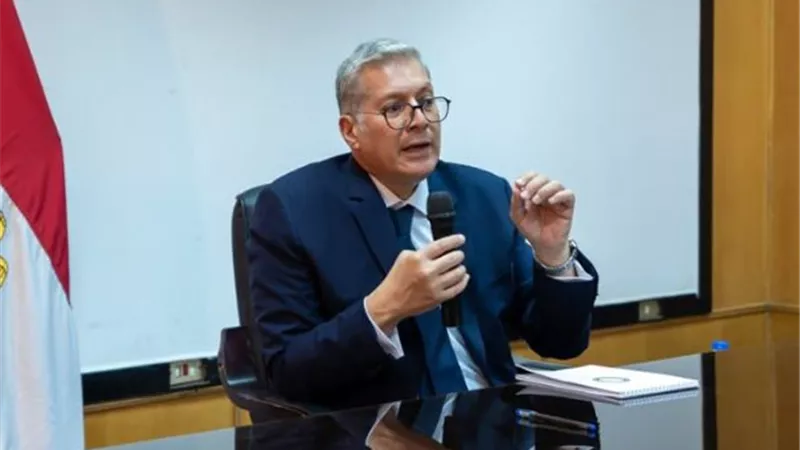 وزير البترول يبحث رفع ترتيب مصر في الاستثمار التعديني عالميا