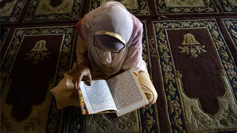 كيفية إحياء ليلة العيد.. املأ وقت بالطاعات والعبادات