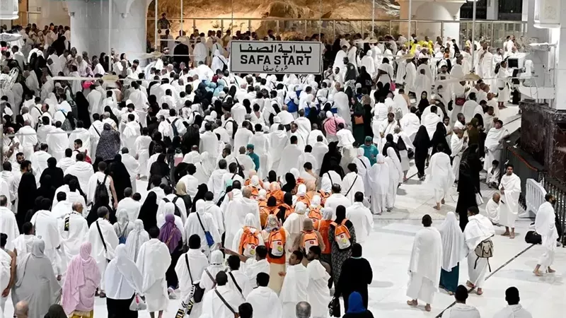 أبرز المعلومات عن جبلي «الصفا والمروة» وكيفية السعي بينهما | صور