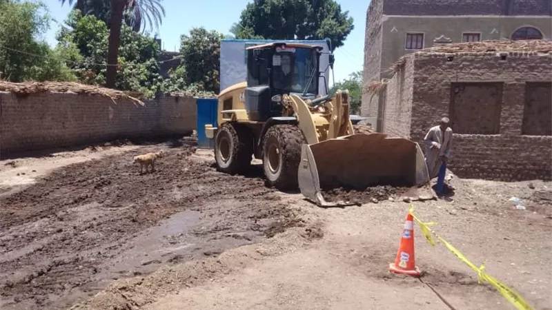 تحرك عاجل من محافظ سوهاج لحل أزمة ترعة 