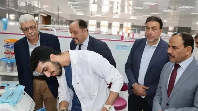 رئيس جامعة المنوفية يتفقد عيادات طب الأسنان ووحدات التعقيم المركزي 
