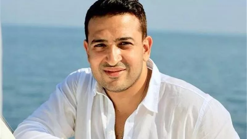 تامر حسين داعما عزيز الشافعي: النقد حق للجمهور دون إلغاء تاريخ المبدع