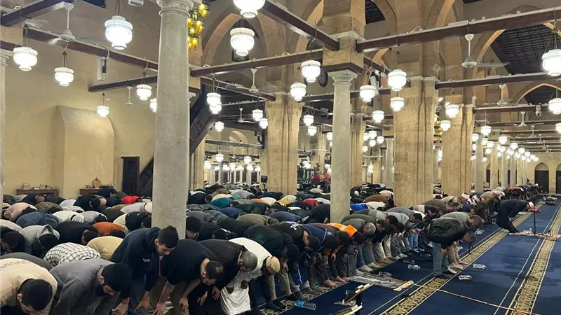 ما حكم التكاسل في أداء صلاة الجمعة؟.. دار الإفتاء توضح 