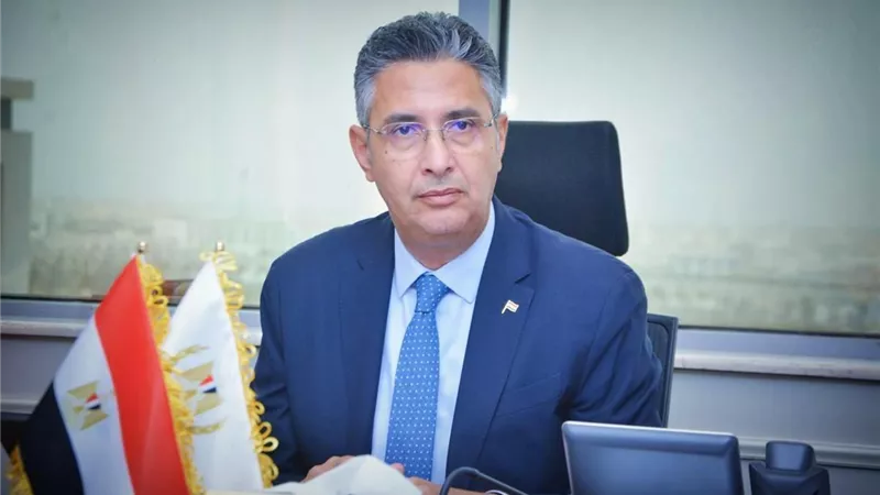 وزير التموين يبحث مع إحدى شركات الاتصالات التعاون في تنفيذ مشروع كاري أون