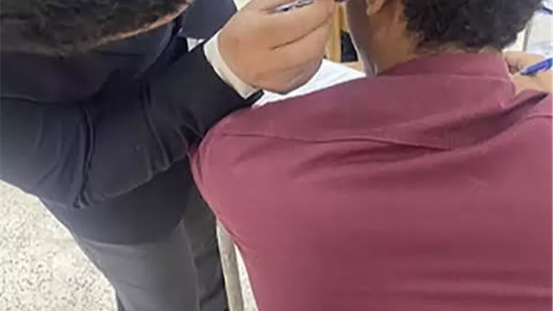 إجراءات رادعة من حقوق أسيوط بعد واقعة «الملقاط» داخل لجنة الامتحانات