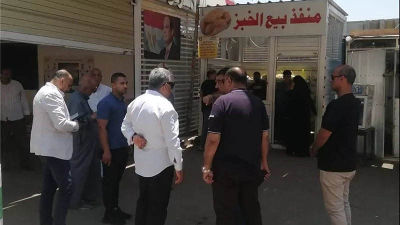 محافظ الدقهلية يتفقد منافذ بيع الخبز المدعم بمدينة المنصورة