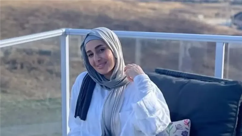 حلا شيحة تكشف تفاصيل مبكية عن عامر منيب