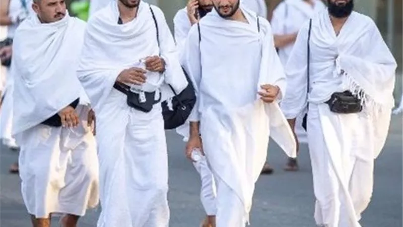 ما الفرق بين التحلل الأكبر والأصغر في الحج؟