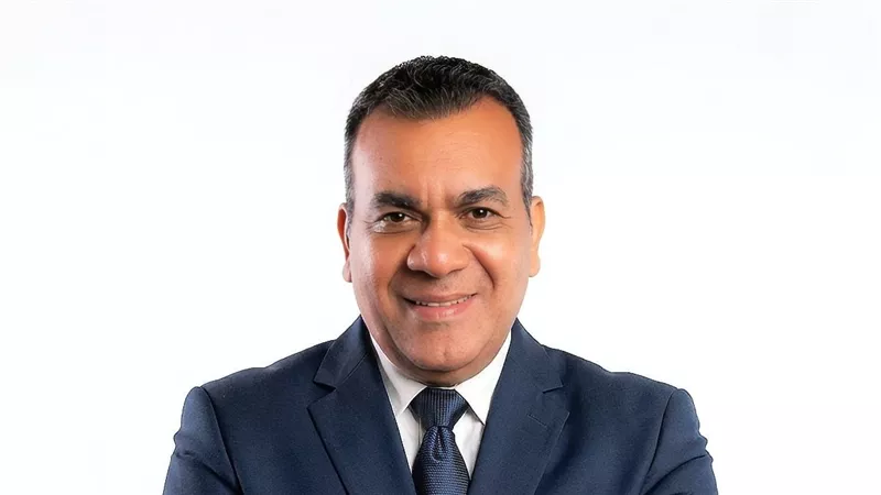 أشرف مرزوق يطالب المجتمع الدولي بردع الانتهاكات الإيرانية ضد الدول العربية
