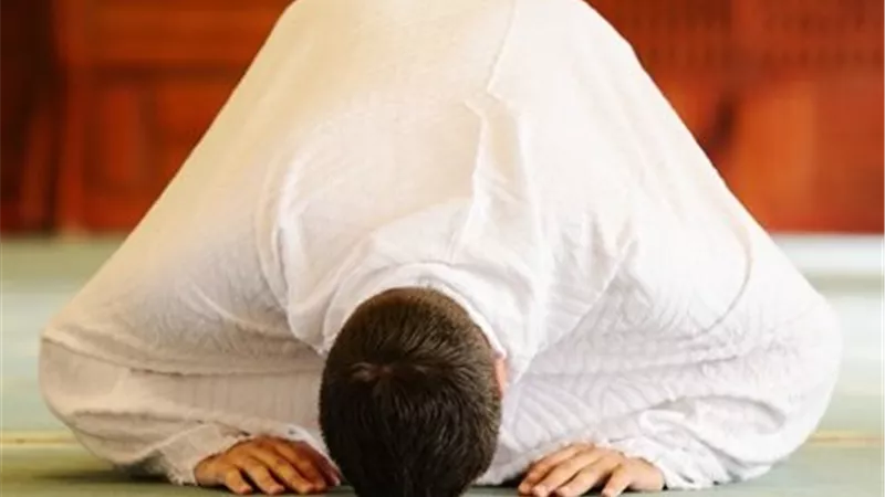 ما هي الصلاة الوسطى في القرآن الكريم؟ الدكتور علي جمعة يجيب 