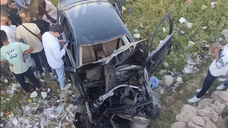 إصابة سيدتين في حادث انقلاب سيارة ملاكى بطريق الكوامل بسوهاج