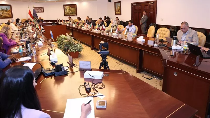 انطلاق مشاورات عربية بالقاهرة لصياغة مستقبل حوكمة الذكاء الاصطناعي