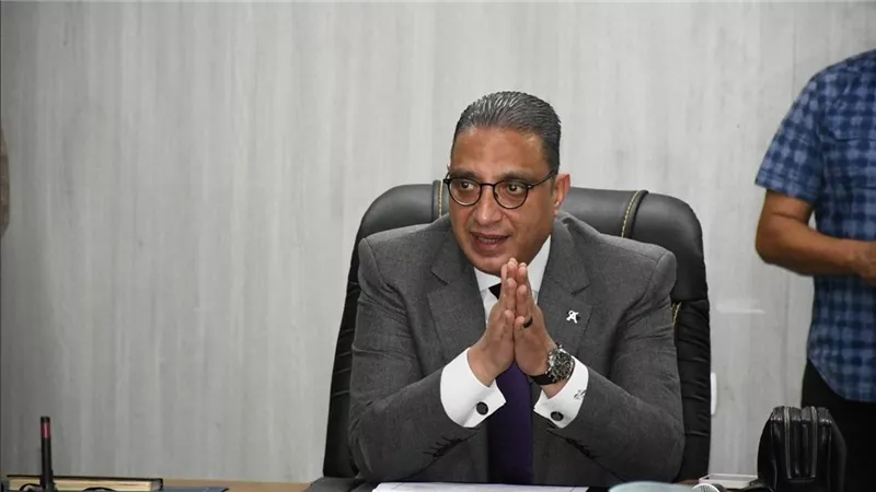 محافظ الجيزة يوجه بفض موقف عشوائى أعلى نفق المريوطية - فيصل