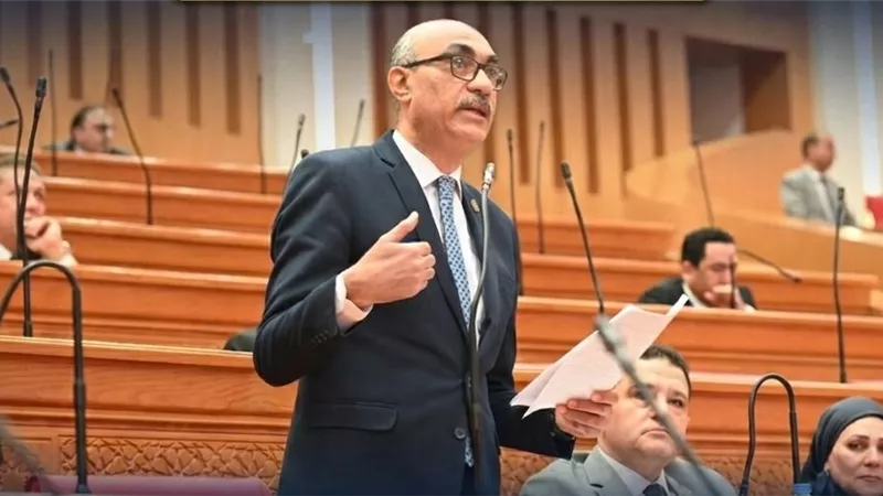إيهاب منصور: التأخير في تطوير طريق المريوطية يهدد أرواح المواطنين يوميًا