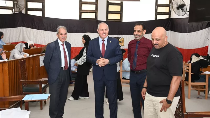 أكثر من 1500 طالب وطالبة يؤدون امتحانات الزراعة بجامعة قناة السويس 