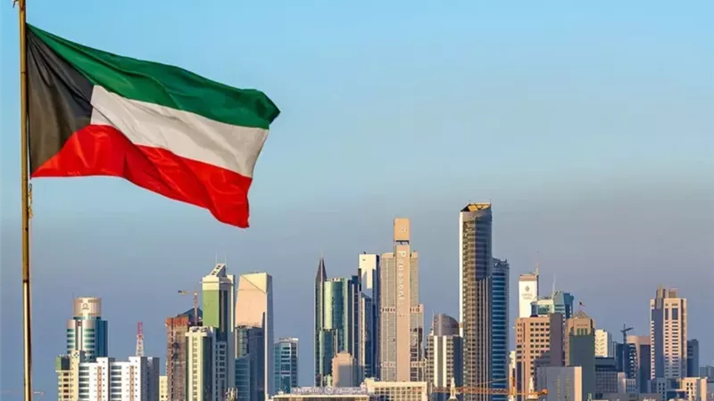  الكويت تُدين هجوم إيران: استهدف بعثات دبلوماسية وتسبب في وفاة وإصابات