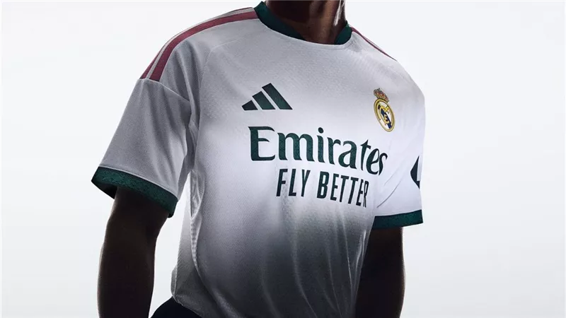 تسريبات تكشف القميص الأساسي الجديد لريال مدريد لموسم 2026-2027