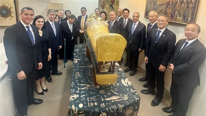 وزير الخارجية يلتقي عددًا من الوزراء وكبار المسؤولين وصناع القرار باليابان