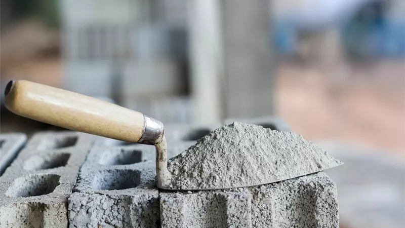 “الطفلة” في صناعة الأسمنت.. سر الجدل داخل تعديل قانون تنمية الموارد