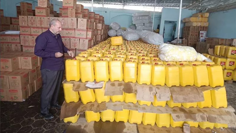 ضبط 33.5 طن زيت طعام غير صالح للاستهلاك بمصنع دون ترخيص فى الشرقية