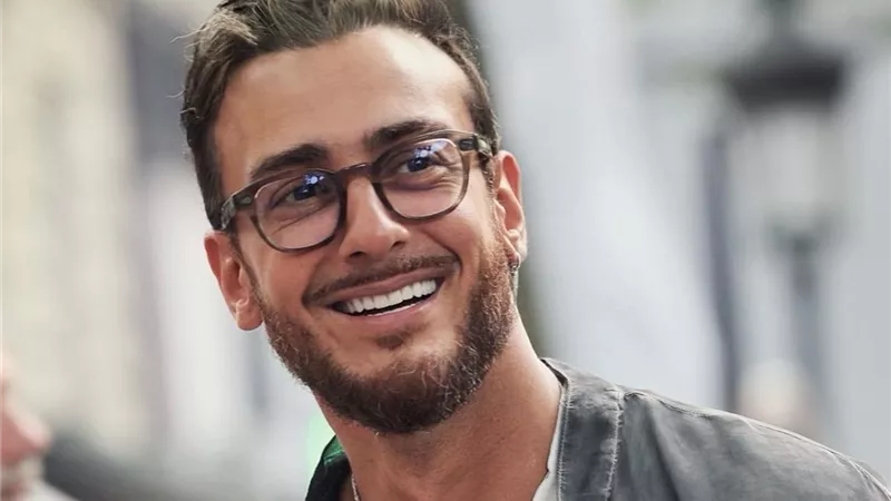 رغم الحكم القضائي .. سعد لمجرد يتحدى الأزمات ويعلن موعد ديو 