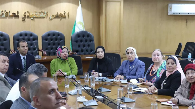 الجيزة تناقش آليات التقدم للمشروعات الخضراء الذكية في دورتها الرابعة 