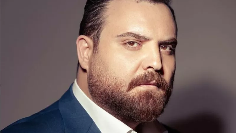 من المسرح إلى الشاشة.. محطات متنوعة في مسيرة أيمن عبد السلام بذكرى ميلاده