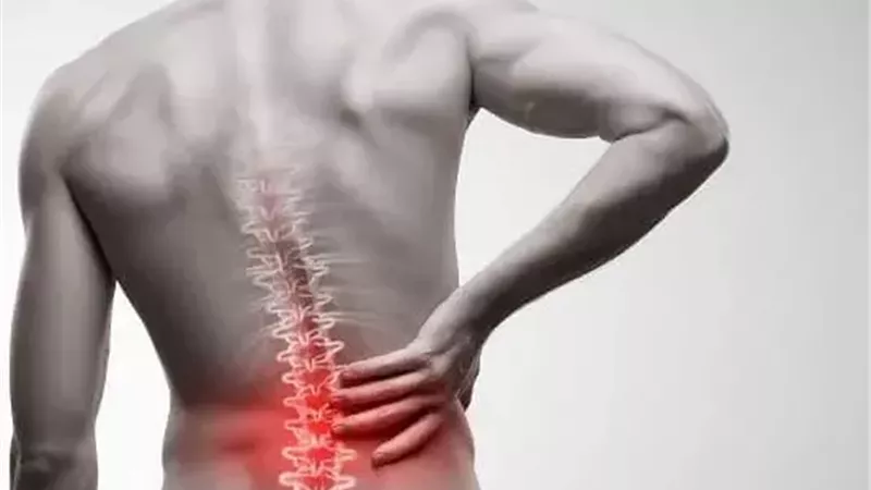 وزارة الصحة تحذر من الاعتماد على الأشعة وحدها في تشخيص آلام الظهر|فيديو