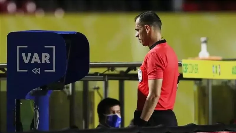 بين العدالة والجدل.. ماذا ستغير صلاحيات الـVAR الجديدة في المونديال؟