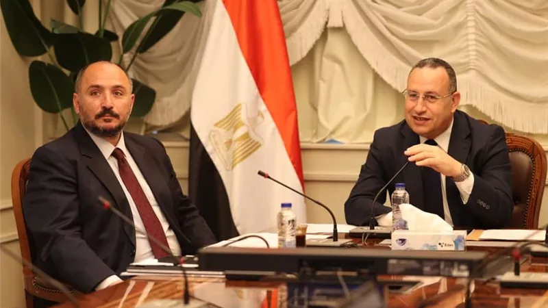 وزير التعليم العالي : تكثيف إطلاق القوافل المتكاملة داخل وخارج مصر