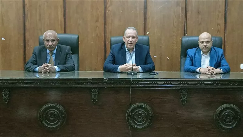 مدير تعليم أسيوط: باركود على أوراق الأسئلة وعقوبات رادعة للغشاشين
