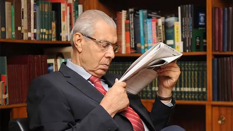 شيخ الصحفيين «عبده مباشر» في مكتبة مصر العامة احتفالًا بصدور كتابه الجديد