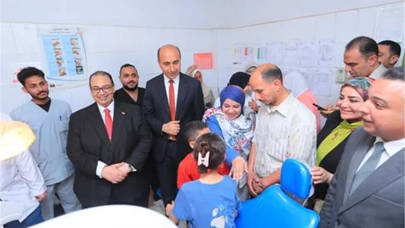  جامعة دمنهور تطلق قافلة شاملة بقرية محلة بشر  بالتعاون مع محافظة البحيرة 