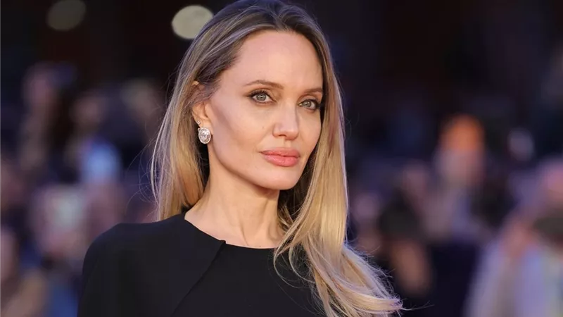 في ذكرى ميلادها .. أنجلينا جولي أيقونة هوليوود وسفيرة القضايا الإنسانية