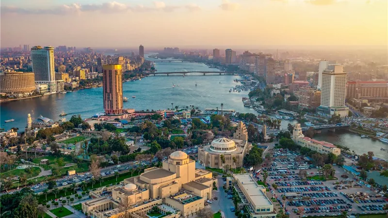 ارتفاع بدرجات الحرارة وأمطار رعدية في بعض المناطق.. حالة الطقس اليوم