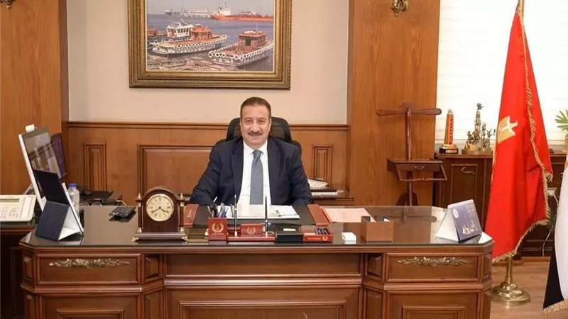 إزالة 4 حالات تعد على أراضي الدولة ببورسعيد