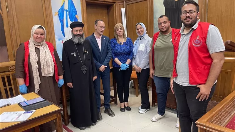 أميرة فؤاد تنظم قافلة طبية مجانية بمصر القديمة |صور